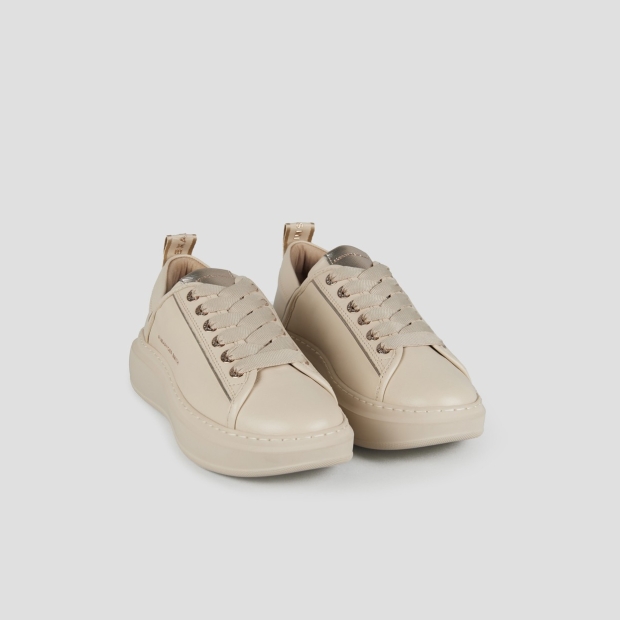 Sneakers Alexander Smith wembley woman in soft beige leather and beige sole - 4