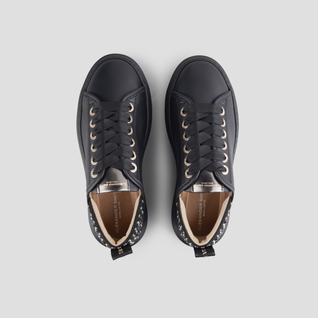 Sneakers Alexander Smith wembley woman in black leather with studs on the heel and black sole - 5