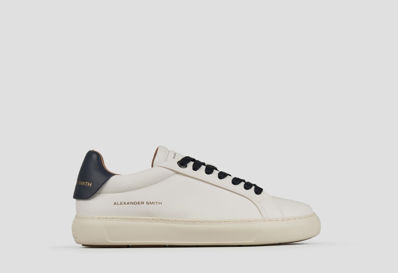 Sneakers Alexander Smith soho man in soft white leather with blue back and laces - 1