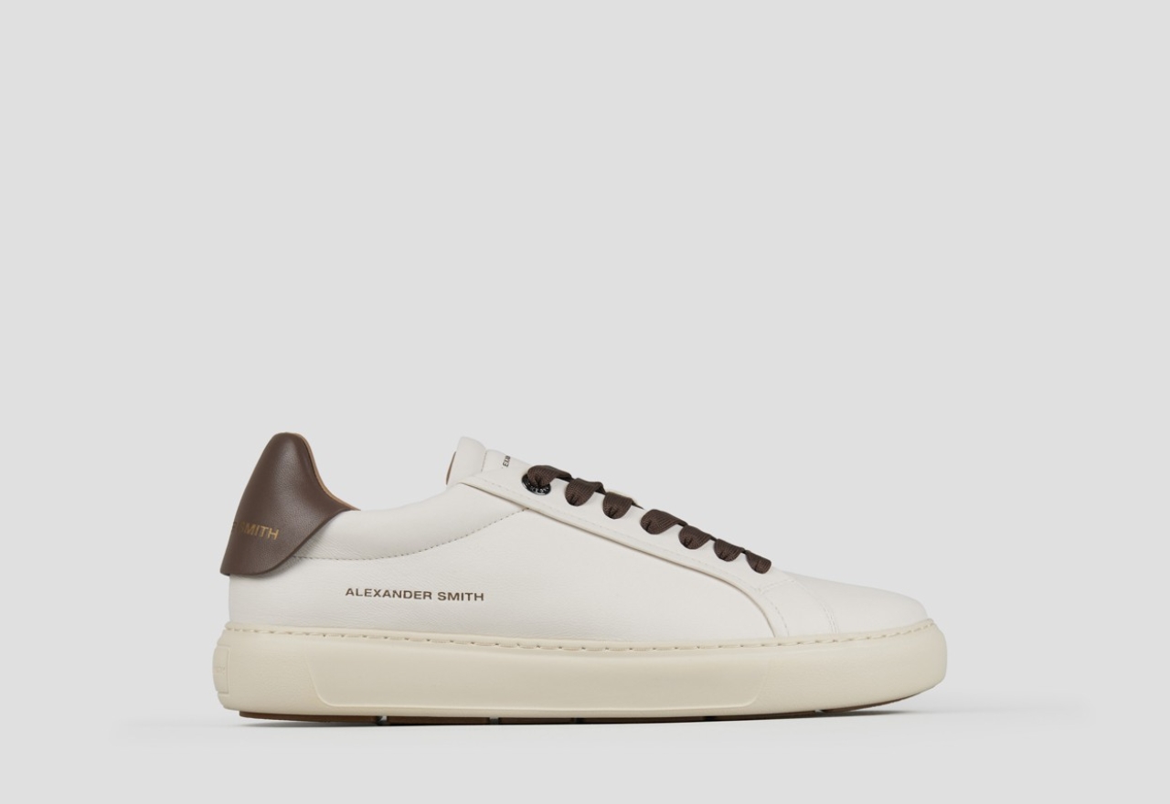 Sneakers Alexander Smith soho man in soft white leather with brown back and laces - 1