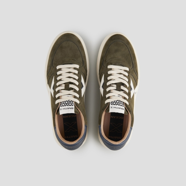 Sneakers Alexander Smith ocean man in green suede with white side logo and blue heel - 5