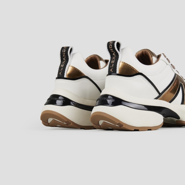 Sneakers Alexander Smith victoria woman in white leather with side logo and details in bronze - 4