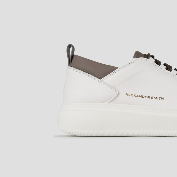Sneakers Alexander Smith wembley man high frequency in smooth white leather and brown details - 2