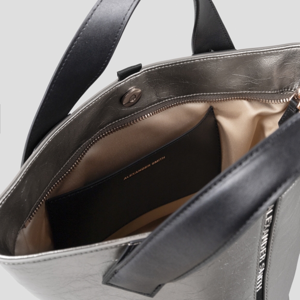 Sneakers Alexander Smith lauren small handbag with shoulder strap in dark silver laminated leather - 5