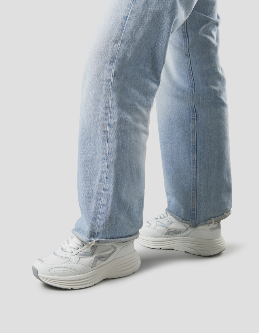 Sneakers Alexander Smith storm woman in white leather and mesh with iridescent details - 2