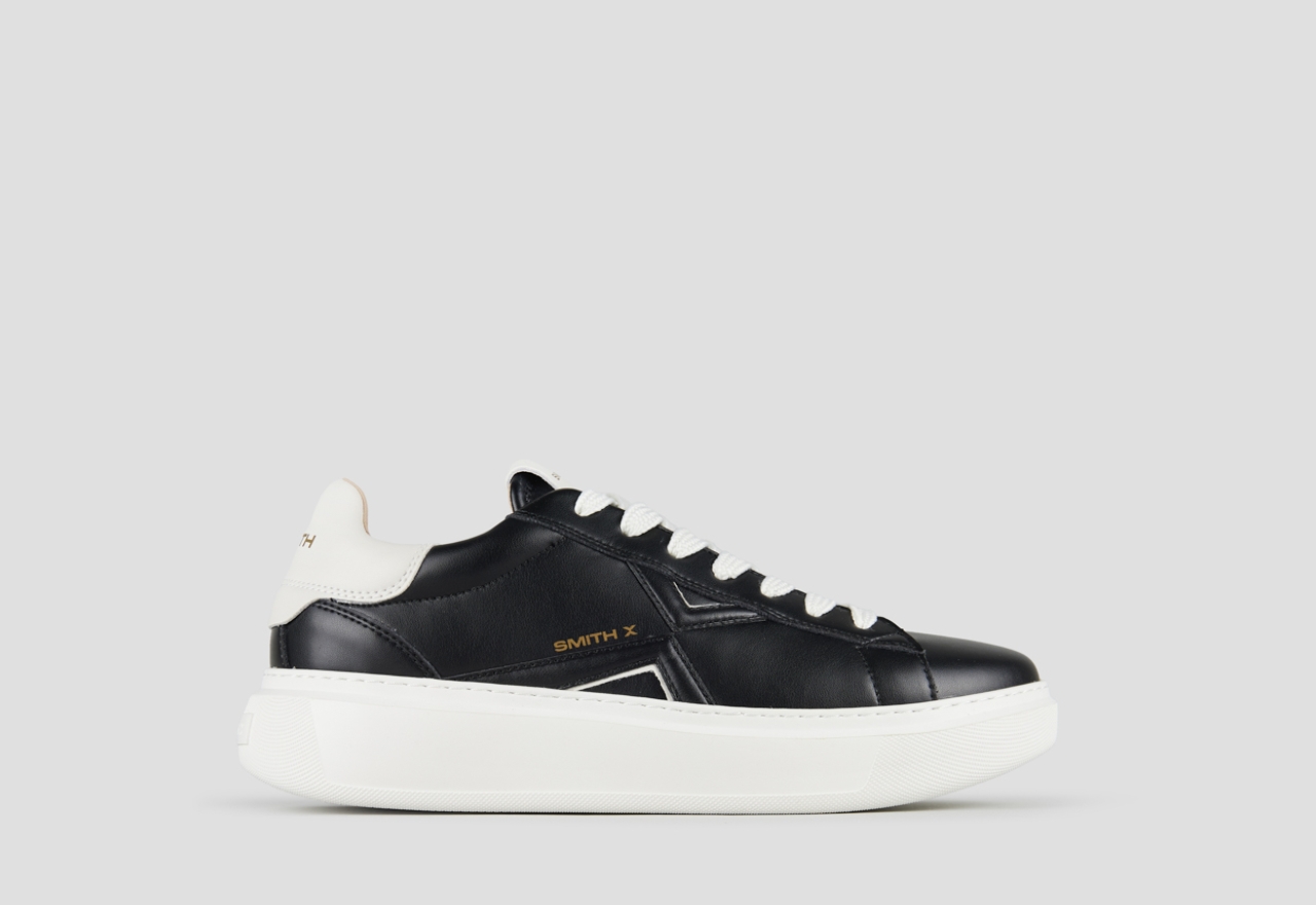 Sneakers Alexander Smith college man in black leather and white back - 1