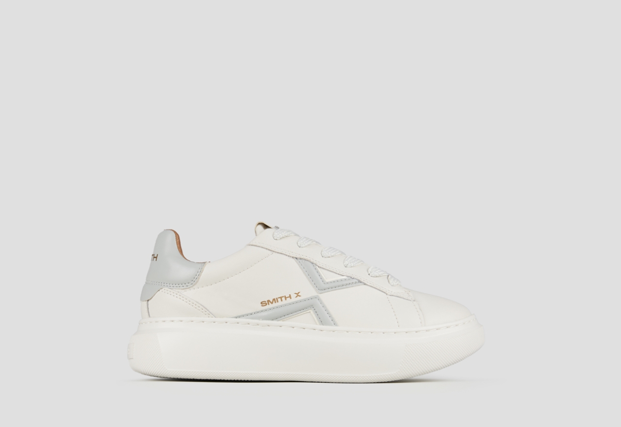 Sneakers Alexander Smith college woman in white with light azure logo and back - 1