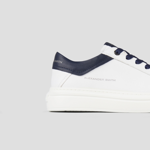 Sneakers Alexander Smith regent man in white goat leather and blue details - 3