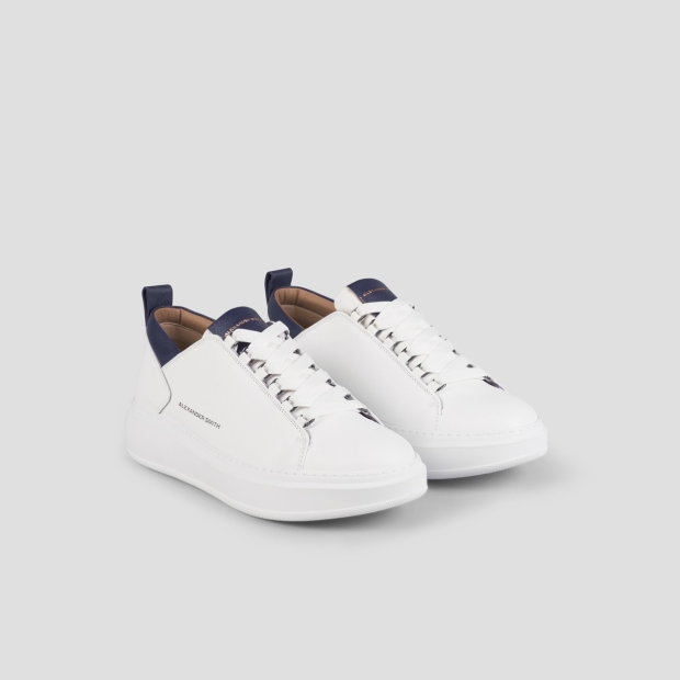 Sneakers Alexander Smith wembley uomo in pelle bianca e dettagli in pelle saffiano blu - 3