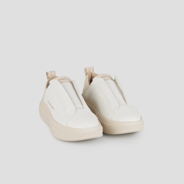Sneakers Alexander Smith wembley slip-on donna in pelle bianca con tallone e suola beige - 3