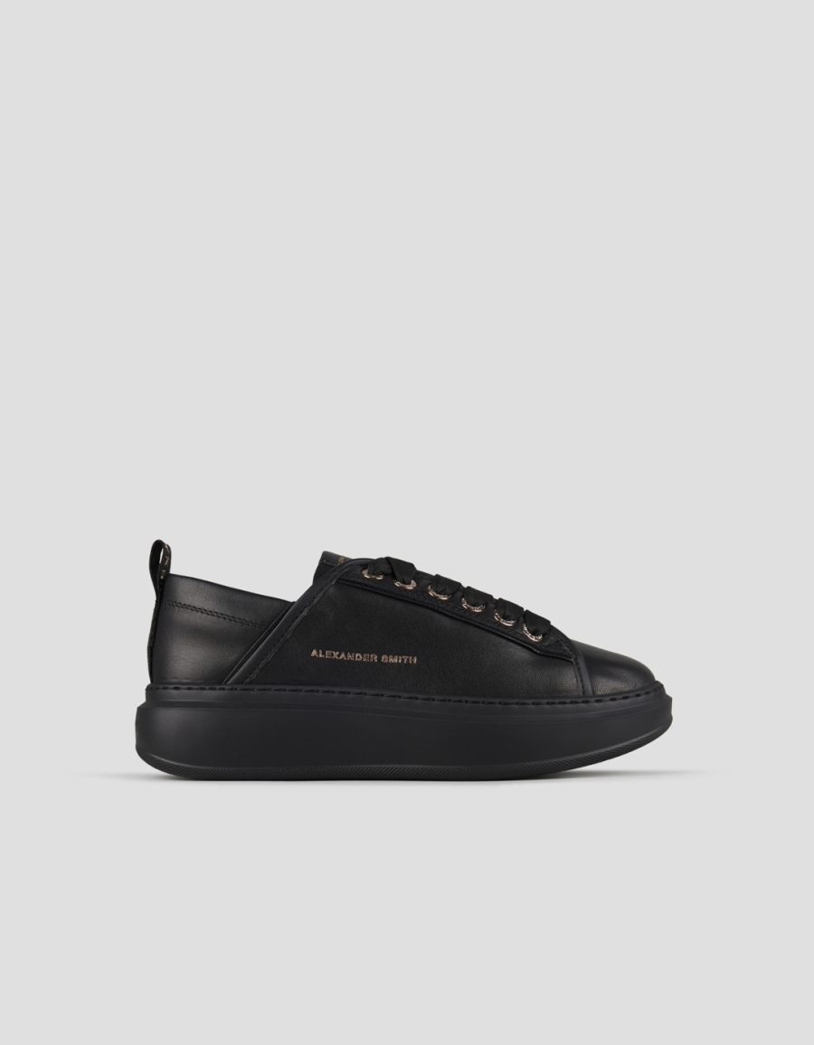 Sneakers Alexander Smith wembley donna in morbida pelle nera e suola nera - 1