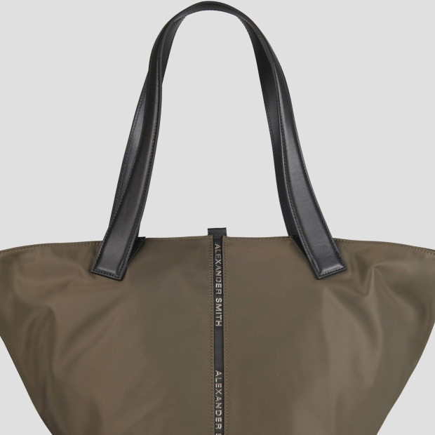 Sneakers Alexander Smith lauren large borsa a spalla in nylon verde militare - 5