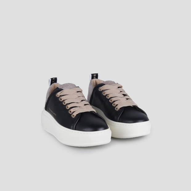 Sneakers Alexander Smith wembley alta donna in pelle nera e tallone in pelle cracklè laminata beige - 3