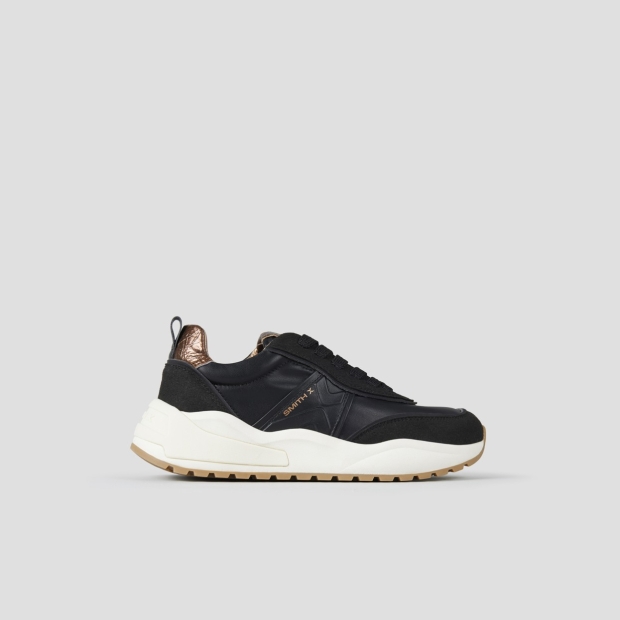 Sneakers Alexander Smith blaze donna in nero con tallone in laminato stropicciato rame - 1