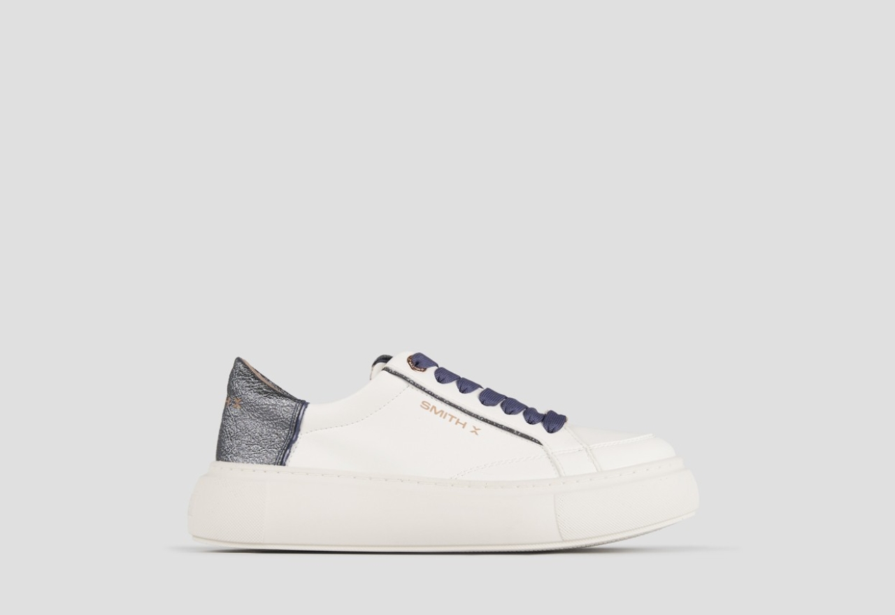 Sneakers Alexander Smith pearl donna in bianco con tallone in laminato glitter blu - 1