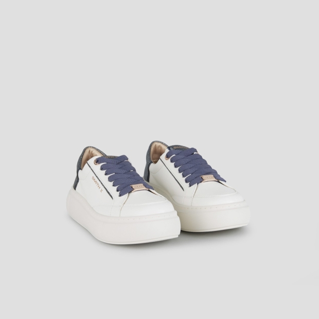 Sneakers Alexander Smith pearl donna in bianco con tallone in laminato glitter blu - 3