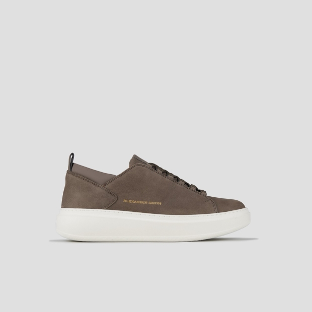 Sneakers Alexander Smith wembley uomo in nabuk marrone e dettagli in pelle liscia - 1