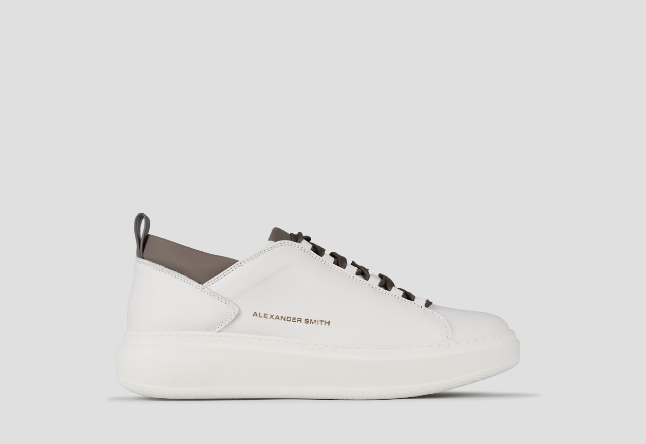 Sneakers Alexander Smith wembley uomo alta frequenza in morbida pelle bianca e dettagli marroni - 1