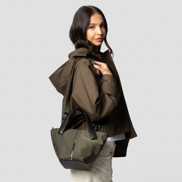 Sneakers Alexander Smith lauren small borsa a mano con tracolla in nylon verde militare - 2