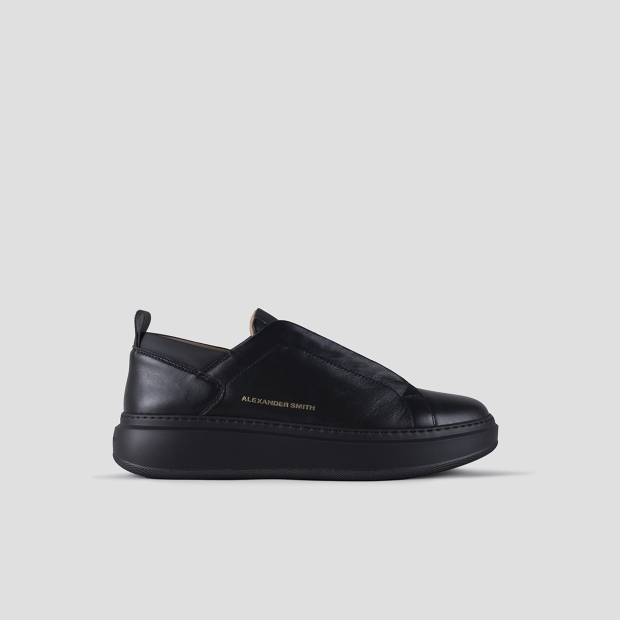 Sneakers Alexander Smith wembley slip-on uomo in morbida pelle nera con suola nera - 1