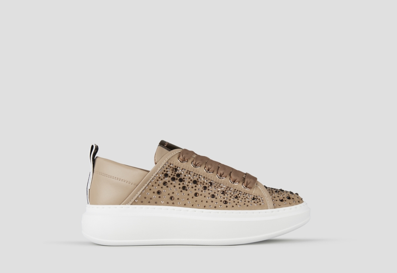 Sneakers Alexander Smith wembley donna in pelle marrone chiaro e full strass - 1