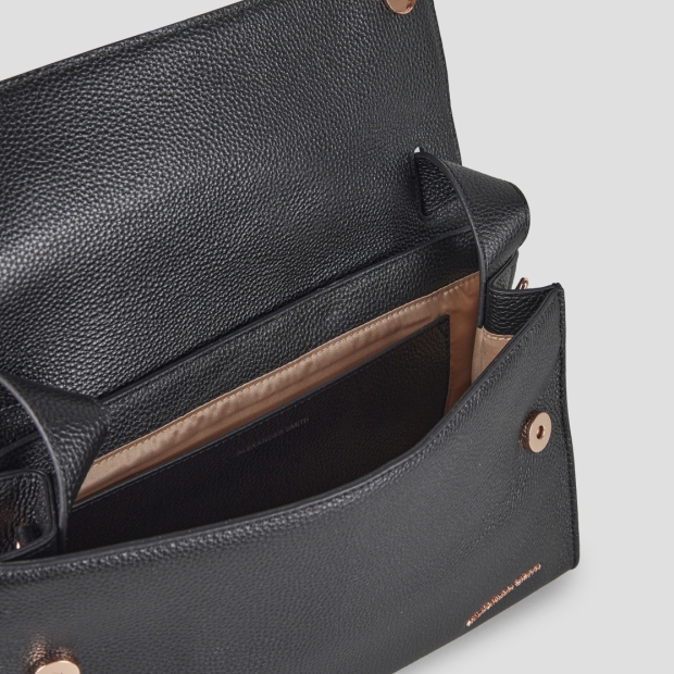 Sneakers Alexander Smith holly borsa a spalla con tracolla in pelle bottalata nera - 6