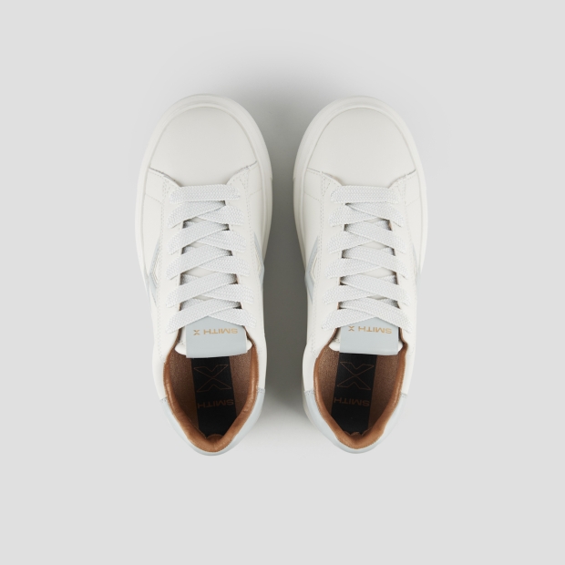 Sneakers Alexander Smith college donna in bianco con logo e tallone azzurro chiaro - 6