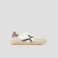 Ocean Uomo in bianco con inserti in suede, logo e tallone verde militare