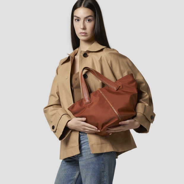 Sneakers Alexander Smith lauren medium borsa a mano con tracolla in nylon ruggine - 2