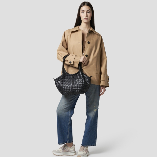 Sneakers Alexander Smith rachel medium borsa a spalla in pelle intrecciata nera - 7