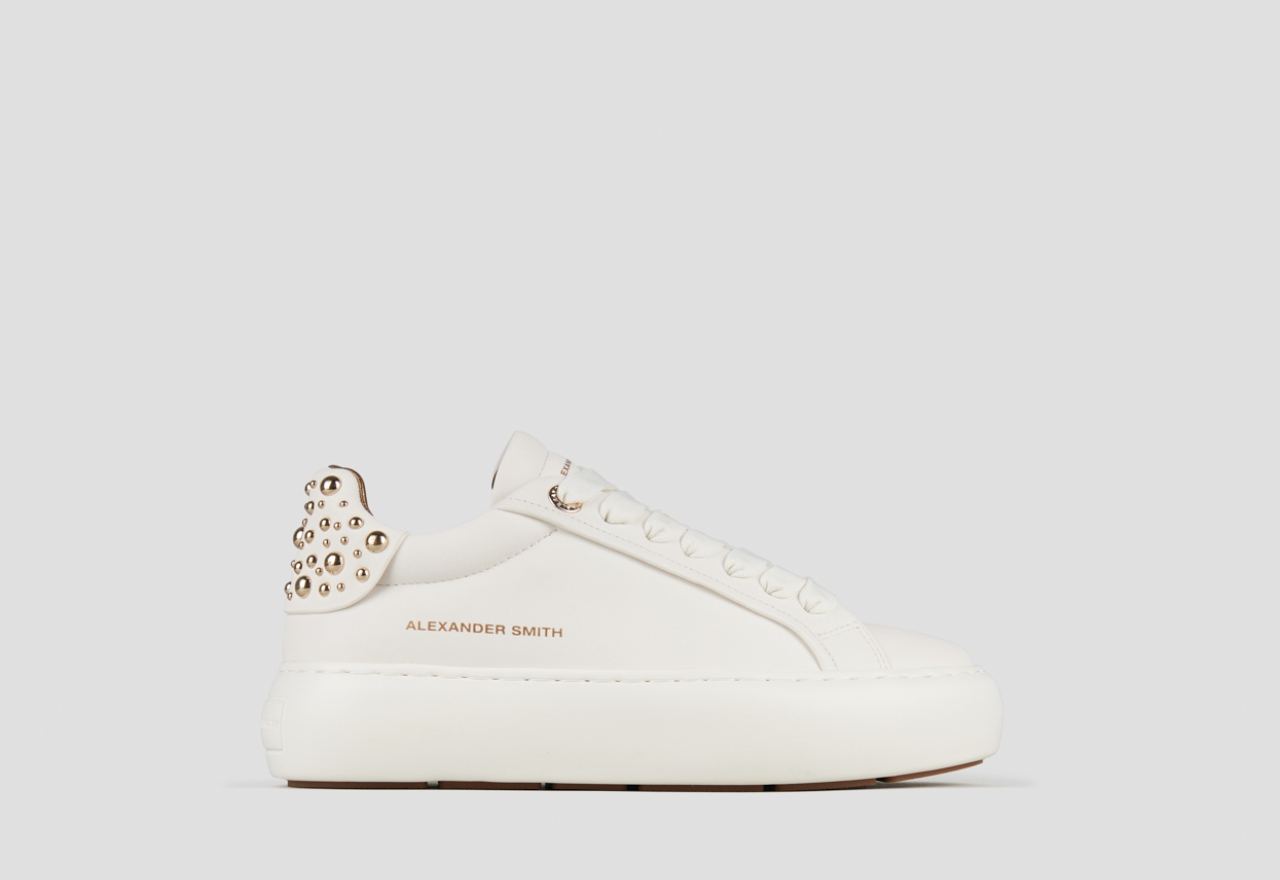 Sneakers Alexander Smith soho donna in pelle bianca e tallone con borchie - 1