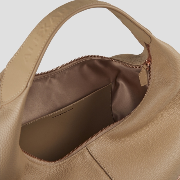 Sneakers Alexander Smith chloe medium borsa a spalla in pelle bottalata beige - 6