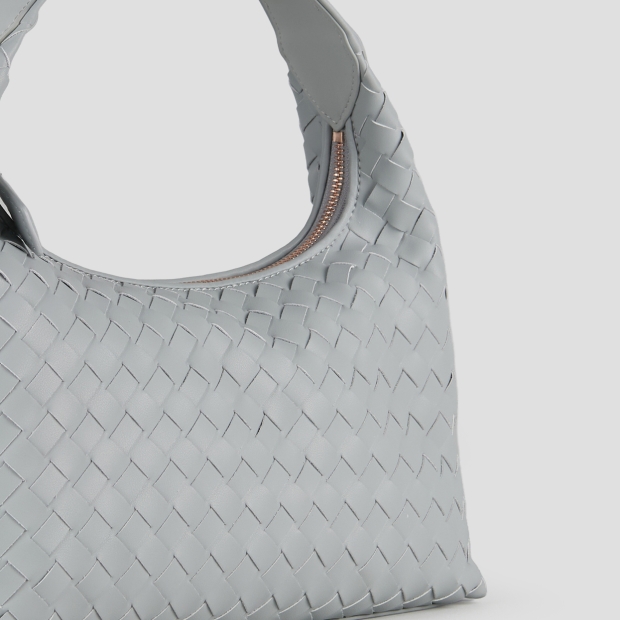 Sneakers Alexander Smith chloe small borsa a spalla in pelle intrecciata azzurra - 5