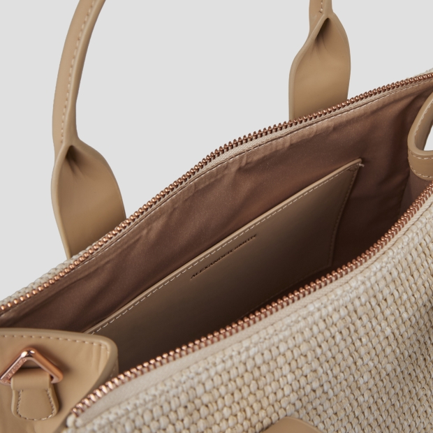 Sneakers Alexander Smith jane small borsa a mano con tracolla in rafia e manico sabbia - 6