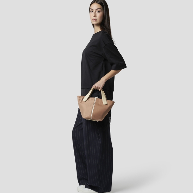 Sneakers Alexander Smith lauren small borsa a mano con tracolla in nylon cammello - 7